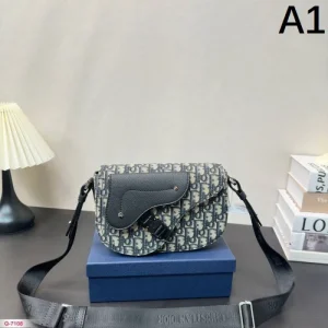 春らしいきれい色のように 2026 ショルダーバッグ DIOR ディオール 商品画像 1