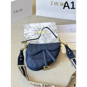 セレブが今シーズン手に入れ 2026 トートバッグ DIOR ディオール 商品画像 1