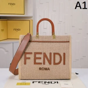 2026 絶大な人気を博する新作 FENDI フェンデイ トートバッグ 商品画像 1