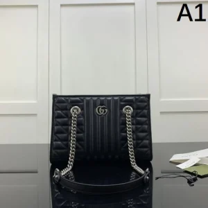 飽きのこないデザイン 2026 トートバッグ GUCCI グッチ 商品画像 1