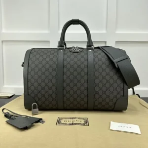 遊び心が溢れるアイテム 2026 トラベルバッグ GUCCI グッチ 商品画像 1