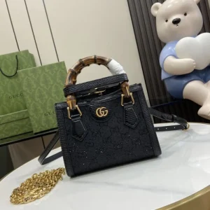 とっても夏らしいアイテム 2026 トートバッグ GUCCI グッチ 商品画像 1