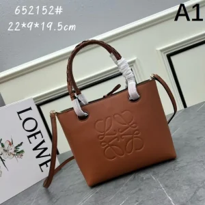 今年の最旬トレンドになる 2026 トートバッグ LOEWE ロエベ 商品画像 1
