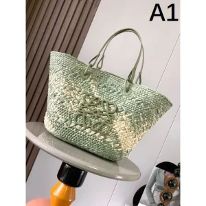 今なら在庫あります 2026 トートバッグ LOEWE ロエベ 商品画像 1