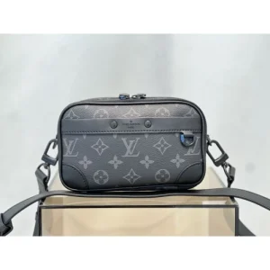 トップトレンド 2026 ショルダーバッグ LOUIS VUITTON ルイヴィトン 商品画像 1