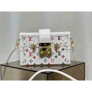 主役級アイテム 2026 ショルダーバッグ LOUIS VUITTON ルイヴィトン 商品画像 1