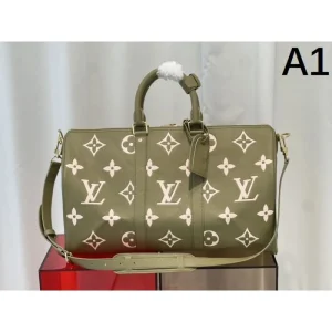 斬新なスタイル 2026 トラベルバッグ LOUIS VUITTON ルイヴィトン 商品画像 1