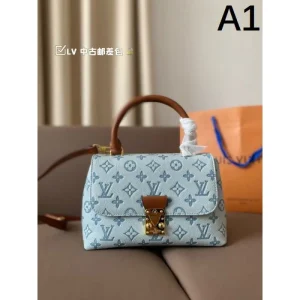 コーデの主役 2026 トートバッグ LOUIS VUITTON ルイヴィトン 商品画像 1