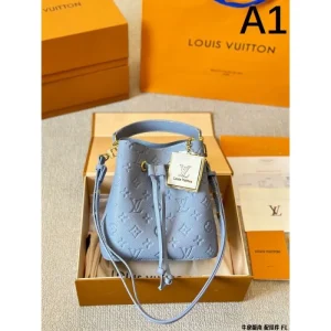 先行予約販売 2026 トートバッグ LOUIS VUITTON ルイヴィトン 商品画像 1