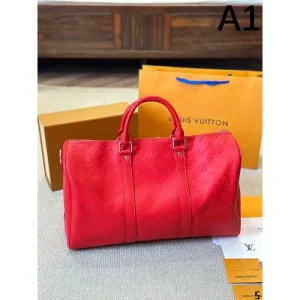 夏のトレンド 2026 トラベルバッグ LOUIS VUITTON ルイヴィトン 商品画像 1
