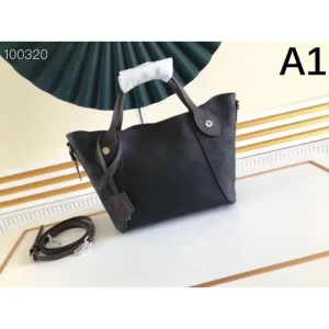 2026 特に注目したい LOUIS VUITTON ルイヴィトン トートバッグ 商品画像 1