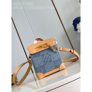2026 夏らしい季節感 LOUIS VUITTON ルイヴィトン トートバッグ 商品画像 1
