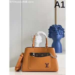 LOUIS VUITTON ルイヴィトン 2024FW 色にも流行り トートバッグ 商品画像 1