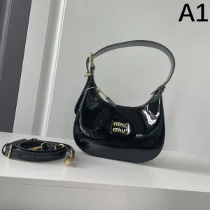 2026 個性を表現する MIU MIU ミュウミュウ トートバッグ 商品画像 1