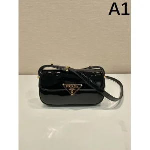 これさえ押さえればOK! 2026 ショルダーバッグ PRADA プラダ 商品画像 1