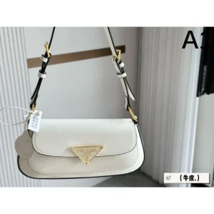 春夏大活躍人気アイテム 2026 ショルダーバッグ PRADA プラダ 商品画像 1
