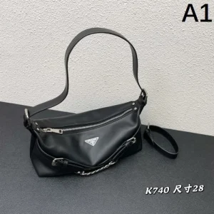 2026 お目立ち度の高い新品 PRADA プラダ トートバッグ 商品画像 1