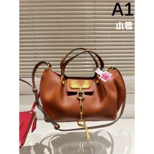 最安値人気品 2026 トートバッグ VALENTINO ヴァレンティノ 商品画像 1