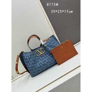 VALENTINO ヴァレンティノ 2024FW 高い活用度 トートバッグ 商品画像 1