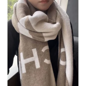 2024FW スカーフ CHANEL シャネル ファション人に必須アイテム 商品画像 1