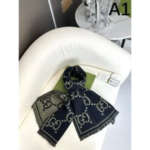 2024FW スカーフ GUCCI グッチ 先シーズンに引き続き新品 商品画像 1