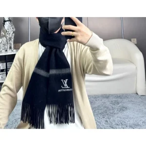 2024FW スカーフ LOUIS VUITTON ルイヴィトン 絶妙な着こなしに 商品画像 1