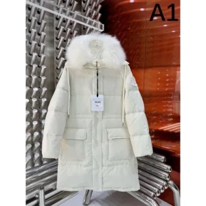 MONCLER モンクレール ダウンジャケット 2024FW 最新でおしゃれな 商品画像 1