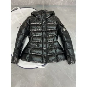MONCLER モンクレール ダウンジャケット 2024FW 大人カジュアルな 商品画像 1