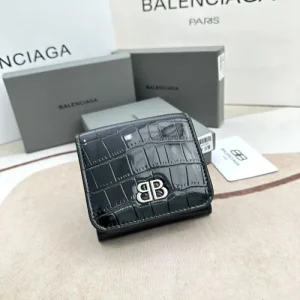 BALENCIAGA バレンシアガ 2026 今度こそ完売! 三つ折り財布 商品画像 1