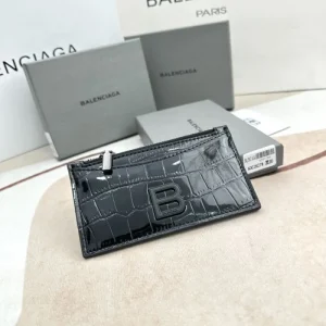 BALENCIAGA バレンシアガ 2026 きれいめな印象 カードケース 商品画像 1