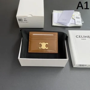 CELINE セリーヌ 2026 断然オススメな人気新作 カードケース 商品画像 1