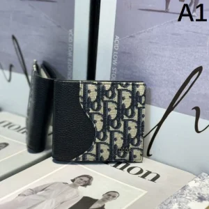 DIOR ディオール 2026 今年らしく魅力的アップ 二つ折り財布 商品画像 1