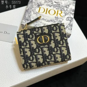 DIOR ディオール 2026 今や定番アイテム好評品 二つ折り財布 商品画像 1