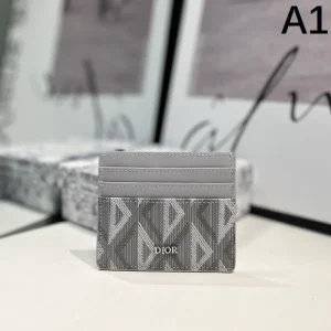 DIOR ディオール 2026 大注目国内完売数量限定 カードケース 商品画像 1