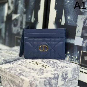 DIOR ディオール 2026 希少!取り扱い店舗限定 カードケース 商品画像 1