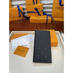 LOUIS VUITTON ルイヴィトン 2026 新価格で登場! 長財布 商品画像 1