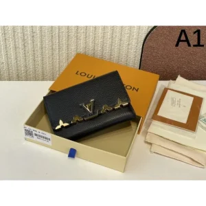 LOUIS VUITTON ルイヴィトン 2026 流行の最前線 三つ折り財布 商品画像 1