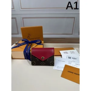 LOUIS VUITTON ルイヴィトン 2026 今年は先取り 三つ折り財布 商品画像 1