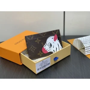 LOUIS VUITTON ルイヴィトン 2026 新作売切れ続出 カードケース 商品画像 1