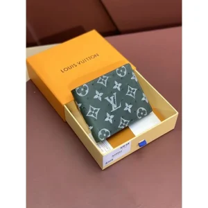 LOUIS VUITTON ルイヴィトン 2024FW VIPセールでお得 二つ折り財布 商品画像 1
