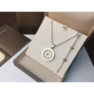 BVLGARI ブルガリ 芸能人愛用ブランド 2026 ネックレス 商品画像 1