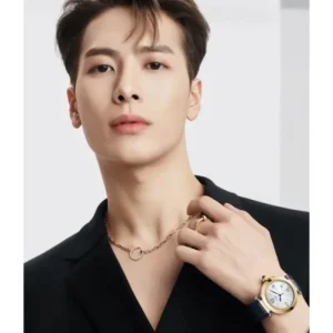 CARTIER カルティエ 贈るべきのプレゼント 2026 ネックレス 商品画像 1