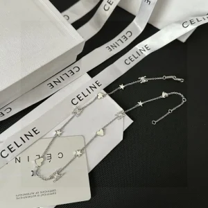 雑誌も街も人気アイテム 2026 ネックレス CELINE セリーヌ 商品画像 1