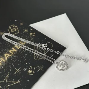 この春は目を引くスタイル 2026 ネックレス CHANEL シャネル 商品画像 1