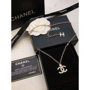 著名人やセレブも愛用する 2026 ネックレス CHANEL シャネル 商品画像 1