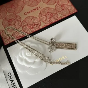 夏のおでかけにもぴったり 2026 ネックレス CHANEL シャネル 商品画像 1