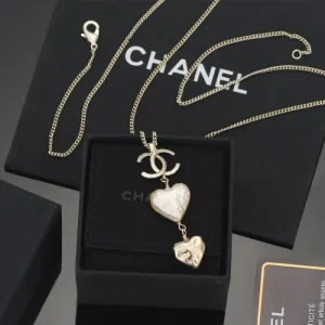 スタイリッシュなスタイル 2026 ネックレス CHANEL シャネル 商品画像 1