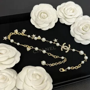 CHANEL シャネル 贈るべきのプレゼント 2026 ネックレス 商品画像 1