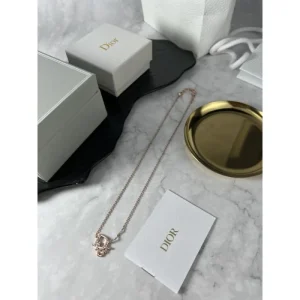 2026 DIOR ディオール ネックレス 春夏爽やかな新作が流行り 商品画像 1