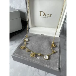 2026 DIOR ディオール ネックレス 大人っぽいスタイルが完成 商品画像 1